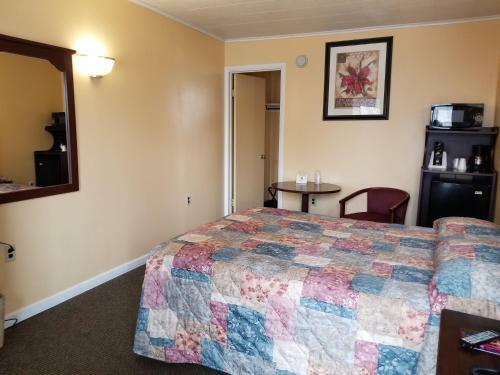 Motel Perry-o Inn & Suites