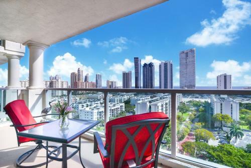 Aparthotel Yacht Club Modern Luxury Apartments