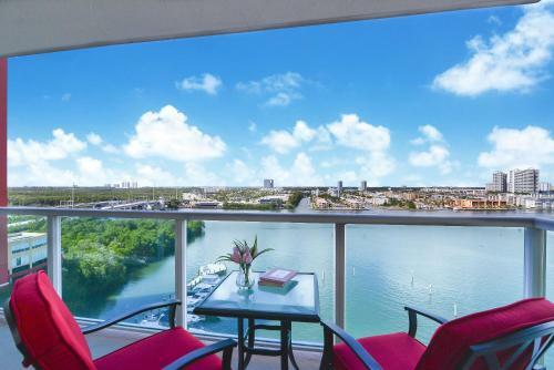 Aparthotel Yacht Club Modern Luxury Apartments