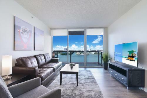 Aparthotel Yacht Club Modern Luxury Apartments