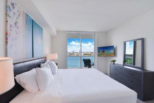 Aparthotel Yacht Club Modern Luxury Apartments