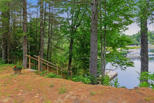 Conway Lake Hill Road