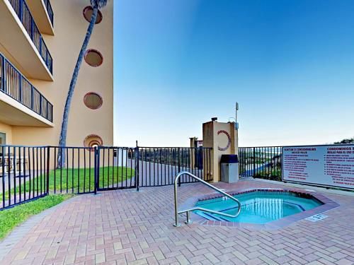 Apartamento 4400 Gulf Blvd Condo Unit 105