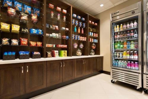 Hotel Embassy Suites By Hilton Syracuse Destiny Usa