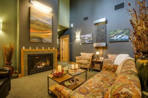 Black Butte Ranch: South Meadow Contemporary