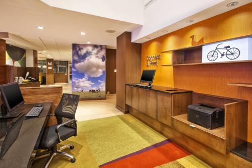 Hotel Fairfield Inn & Suites By Marriott Plattsburgh