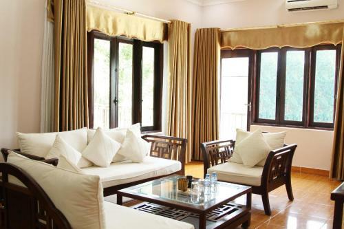 Hotel ?�ng � N�i C?c Resort
