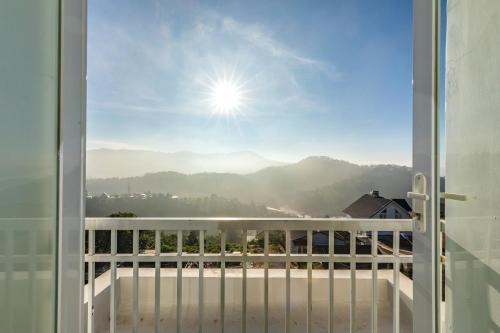 Hotel Dalat de Charme Village
