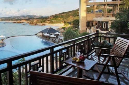 Hotel Rock Water Bay