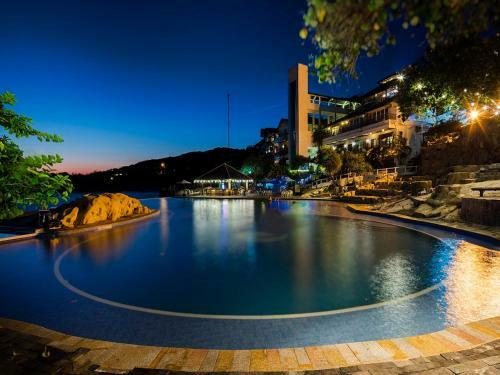 Hotel Rock Water Bay