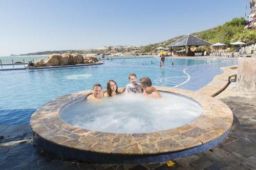 Hotel Rock Water Bay