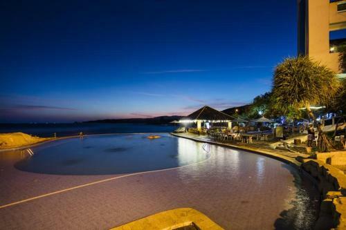 Hotel Rock Water Bay