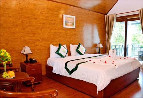 Hotel Phu Ninh Lake Resort