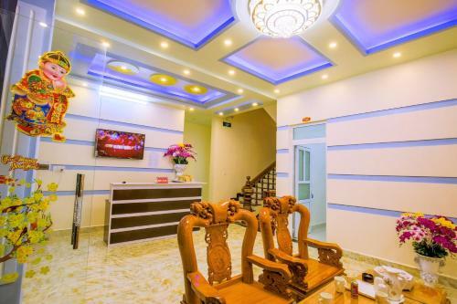 Hotel Kh�ch S?n Gia Th?nh L� S?n