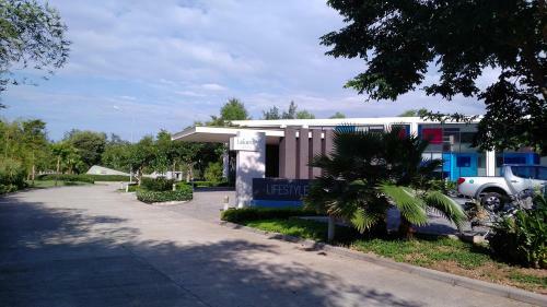 Villa Laguna Park Homes Lang Co