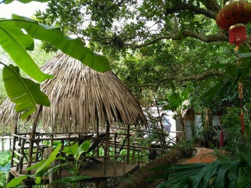 Hostal Happy Family Guesthouse