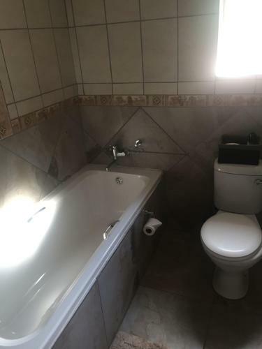 Bed & Breakfast Baobab Lane Lodge