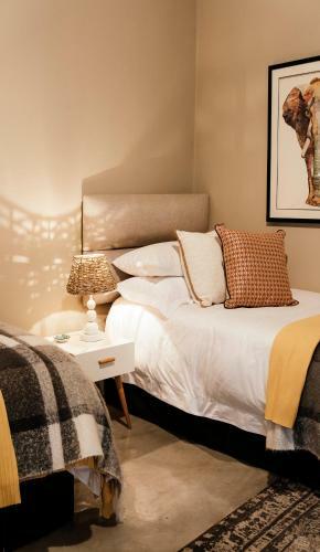 Hillside Lodge