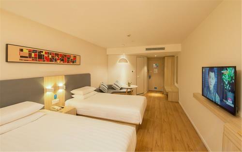 Hanting Hotel Fuyang Linquan County