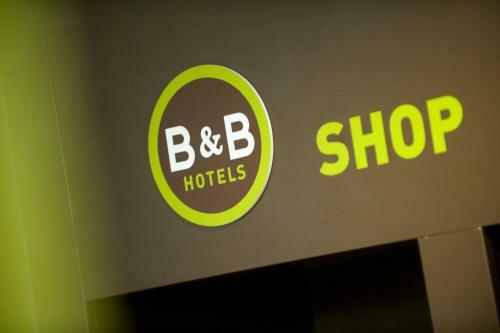 Hotel B&B H�tel Chartres Le Forum