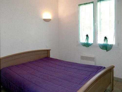 Holiday Home Les Kiwis (Ido228)