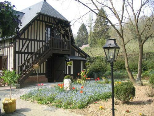 Posada Auberge Du Val Au Cesne