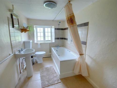 Holiday Home Middle Beccott Cottage