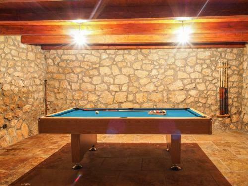 Mitrovici Villa Sleeps 8 Pool Air Con Wifi