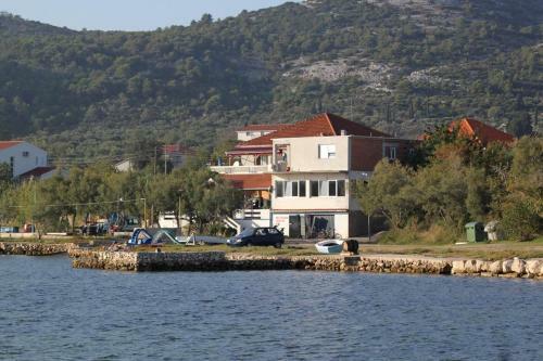 Apartments By The Sea Mrljane, Pasman - 319