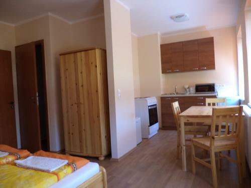 Hostal Nagyhars�nyi Vend�gh�z