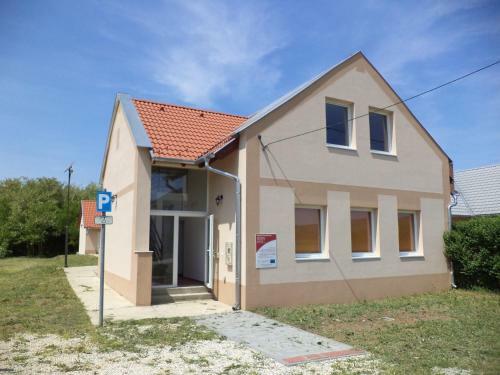 Hostal Nagyhars�nyi Vend�gh�z