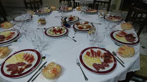 Albergue Hostal Restaurante Rufino