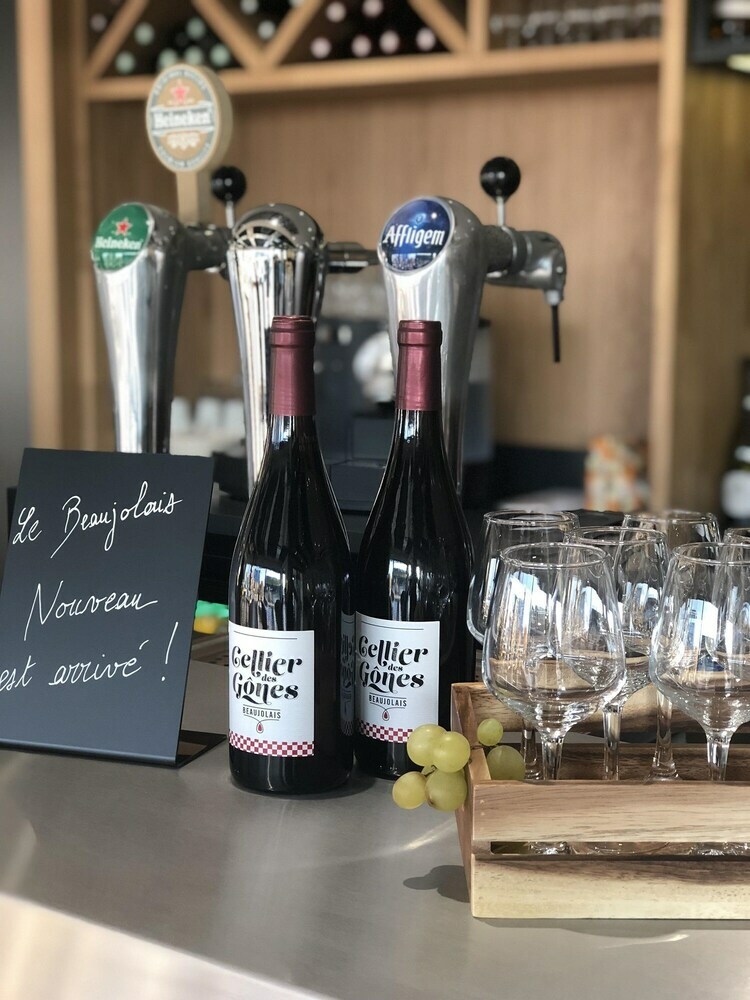 Hotel Campanile Laval Nord