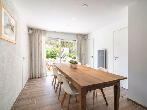 Villa Aux Arbres Verts