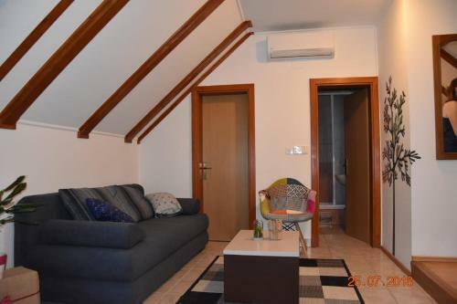 Wine Hill Rest House