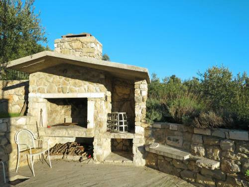 Holiday Home Angelo (Tgr520)