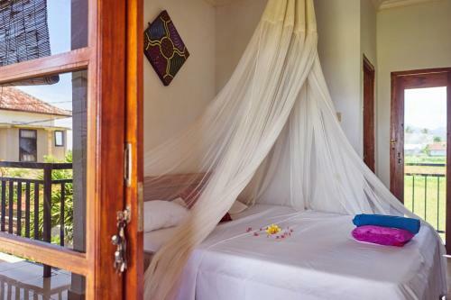 Hostal Padi Surf Villa Medewi