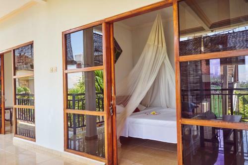 Hostal Padi Surf Villa Medewi