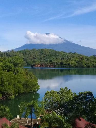 Hotel Honey Bay Resort Lembeh