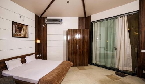 Hotel Sorina Hillside Resort