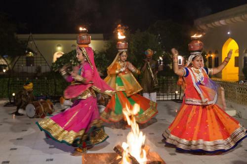 Hotel Bara Bungalow Kalwar, Jaipur - A Rosakue Collection