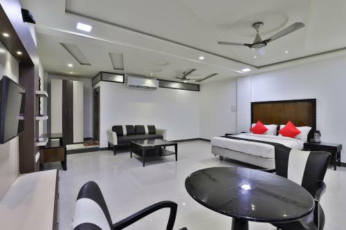 Capital O 38140 Hotel Sukun