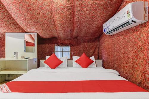 Oyo 41341 Hotel Paradise Tent Resorts