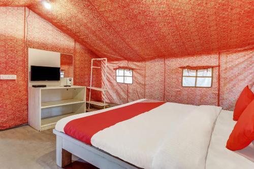 Oyo 41341 Hotel Paradise Tent Resorts