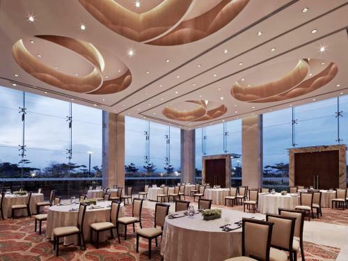 Hotel Courtyard By Marriott Pune Chakan