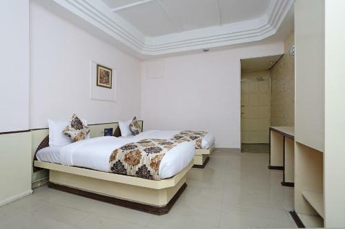 Oyo 10264 Hotel Midtown