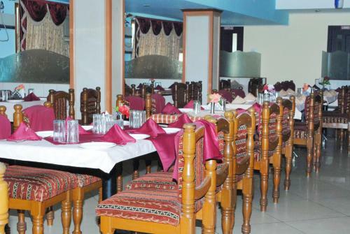Hotel Pancharatna Paradise