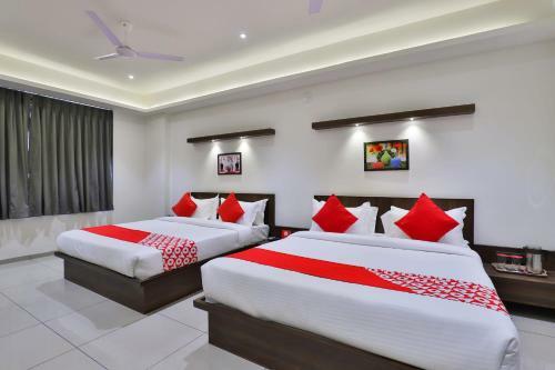 Oyo 16604 Hotel Sparsh Inn