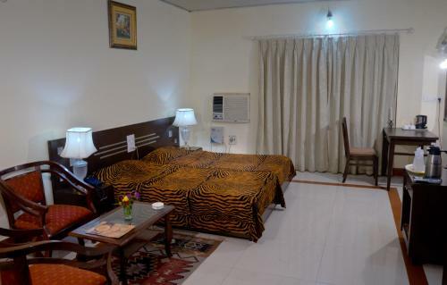 Hotel Mpt Safari Lodge, Mukki