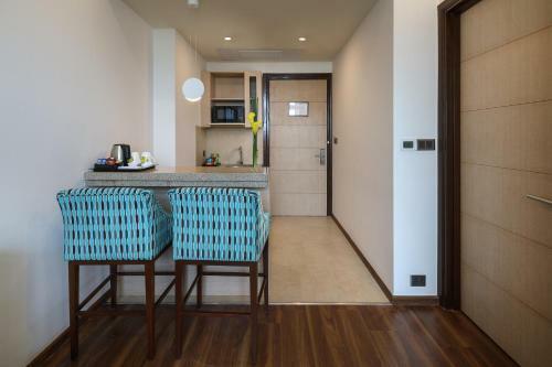 Sandal Suites By Lemon Tree Hotels